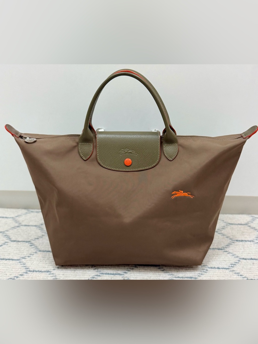 LONGCHAMP Olive Green/Orange Nylon Le Pliage Club Tote Top Handle Handbag - M